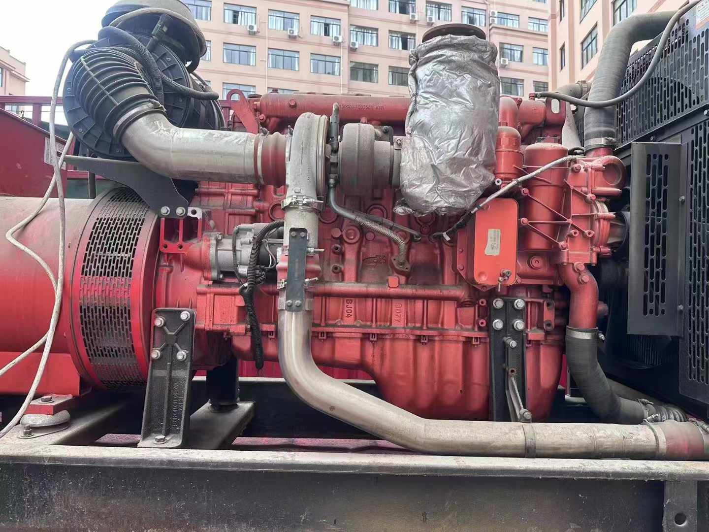 元宝如何选择适合 600kW 柴油发电机组的过载保护器？